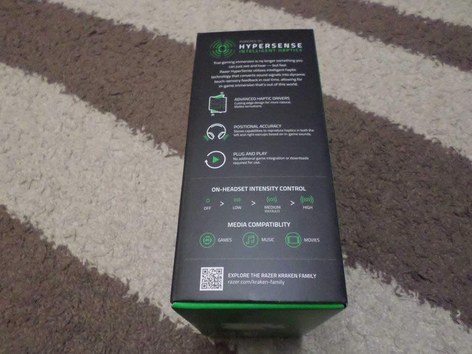 Razer Kraken 7.1 Chroma RZ04-01250100-R3 Гарнитура