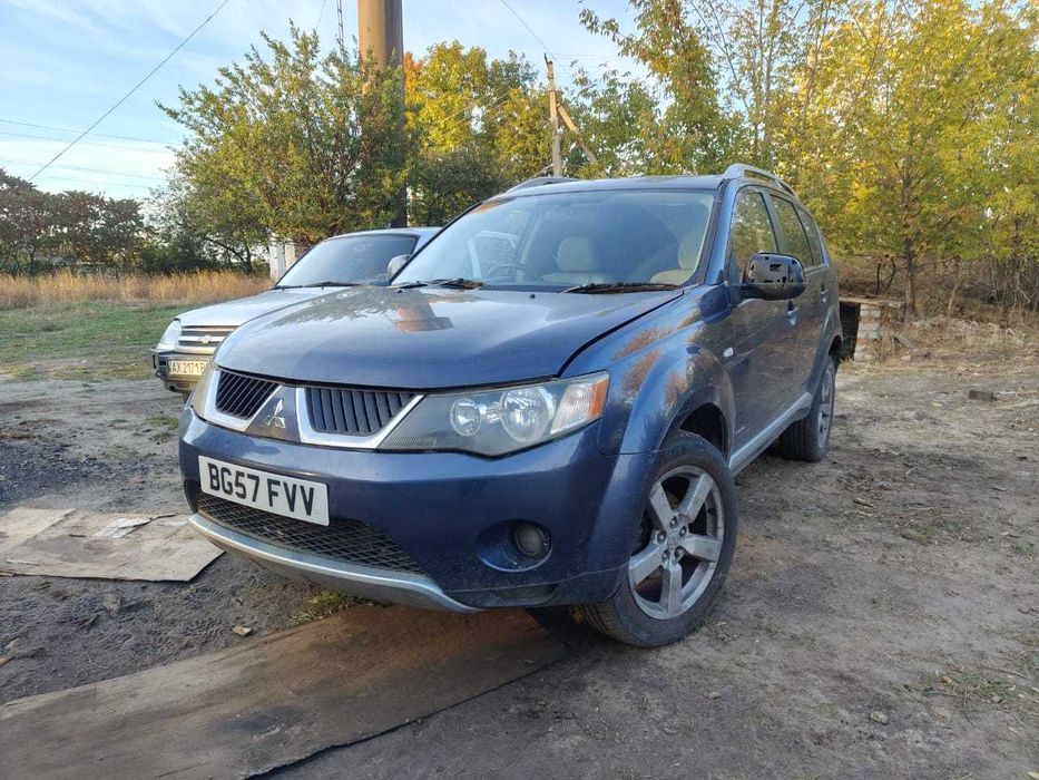 Mitsubishi Outlander XL 2.0 дизель