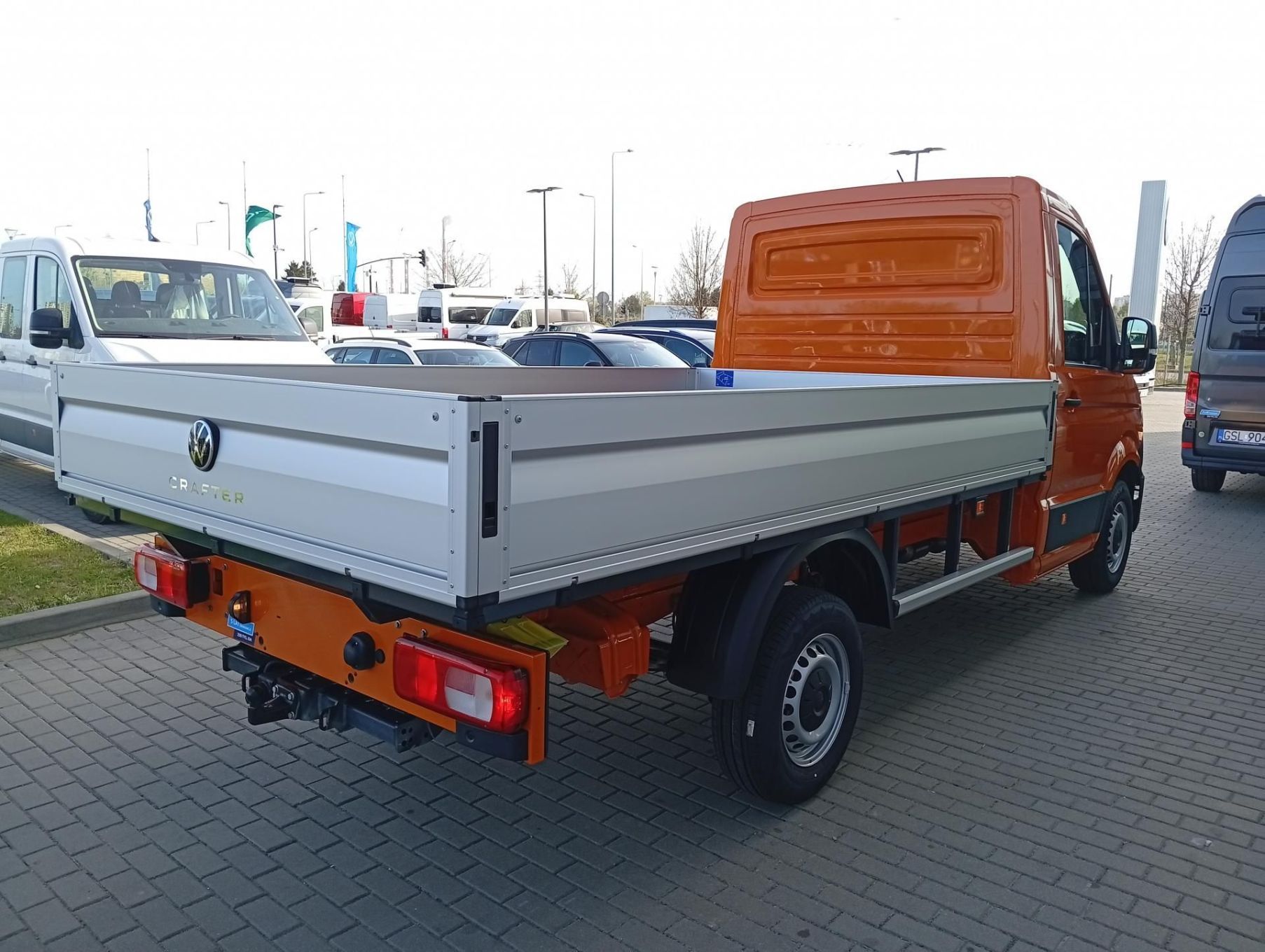 Volkswagen Crafter  Skrzyniowy Pojedyncza kabina 2.0TDI 177KM Hak Osłony OD RĘKI