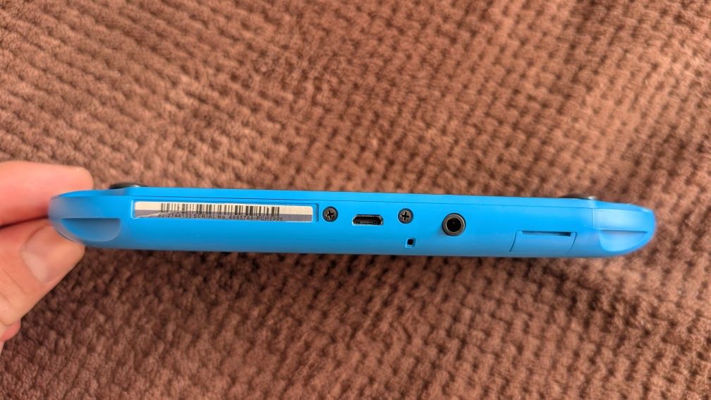 Ігрова приставка PS Vita PlayStation Vita Slim Model - PCH-2006