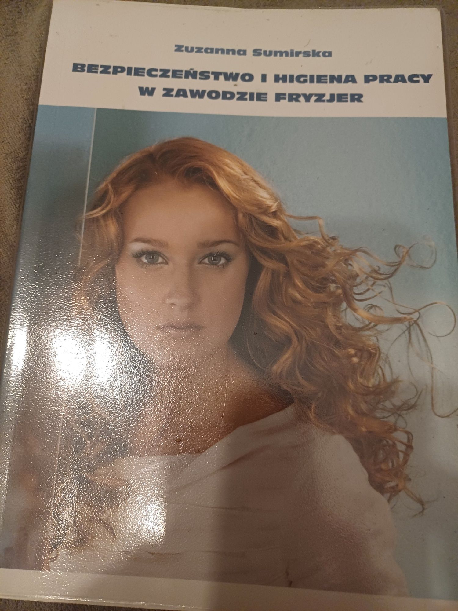 Podręcznik bezpieczeństwo i higiena pracy  w zawodzie fryzjer