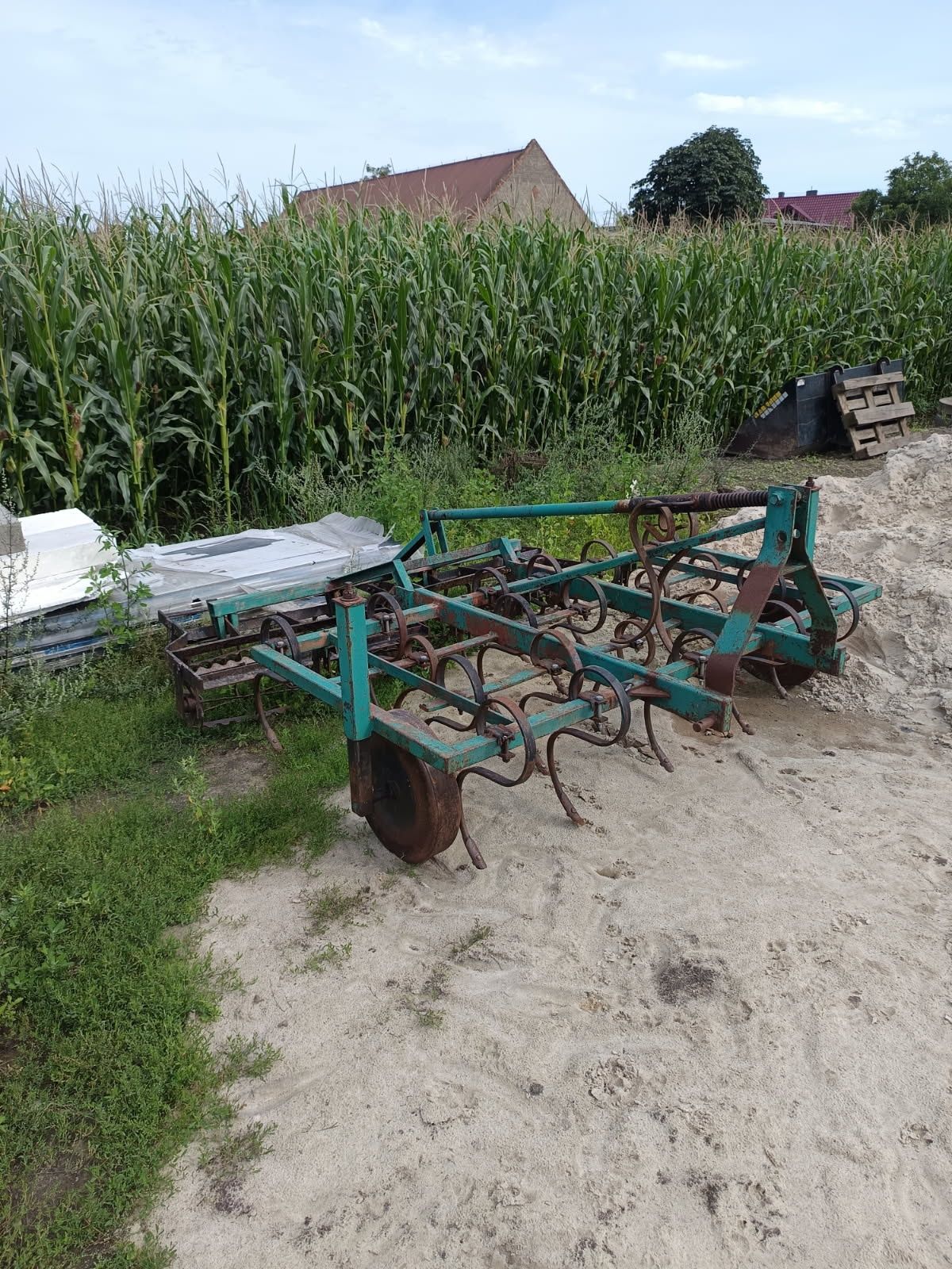 Agregat uprawowy 2,2m, lejek