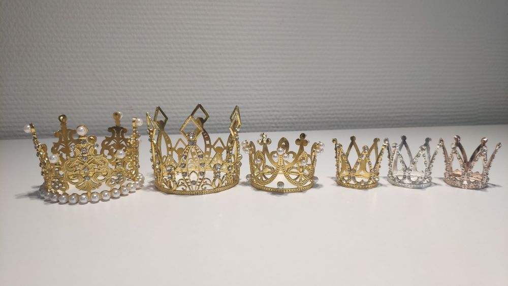 Корона на торт 15;14;12,5;6;5;3 см, глітер (блистівки), топер