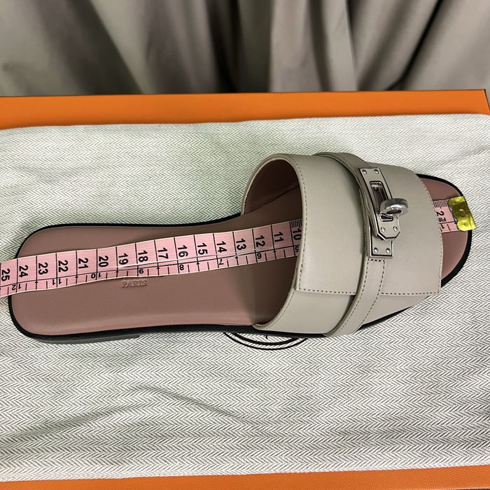 Женские шлепанцы Hermes Giulia (37)