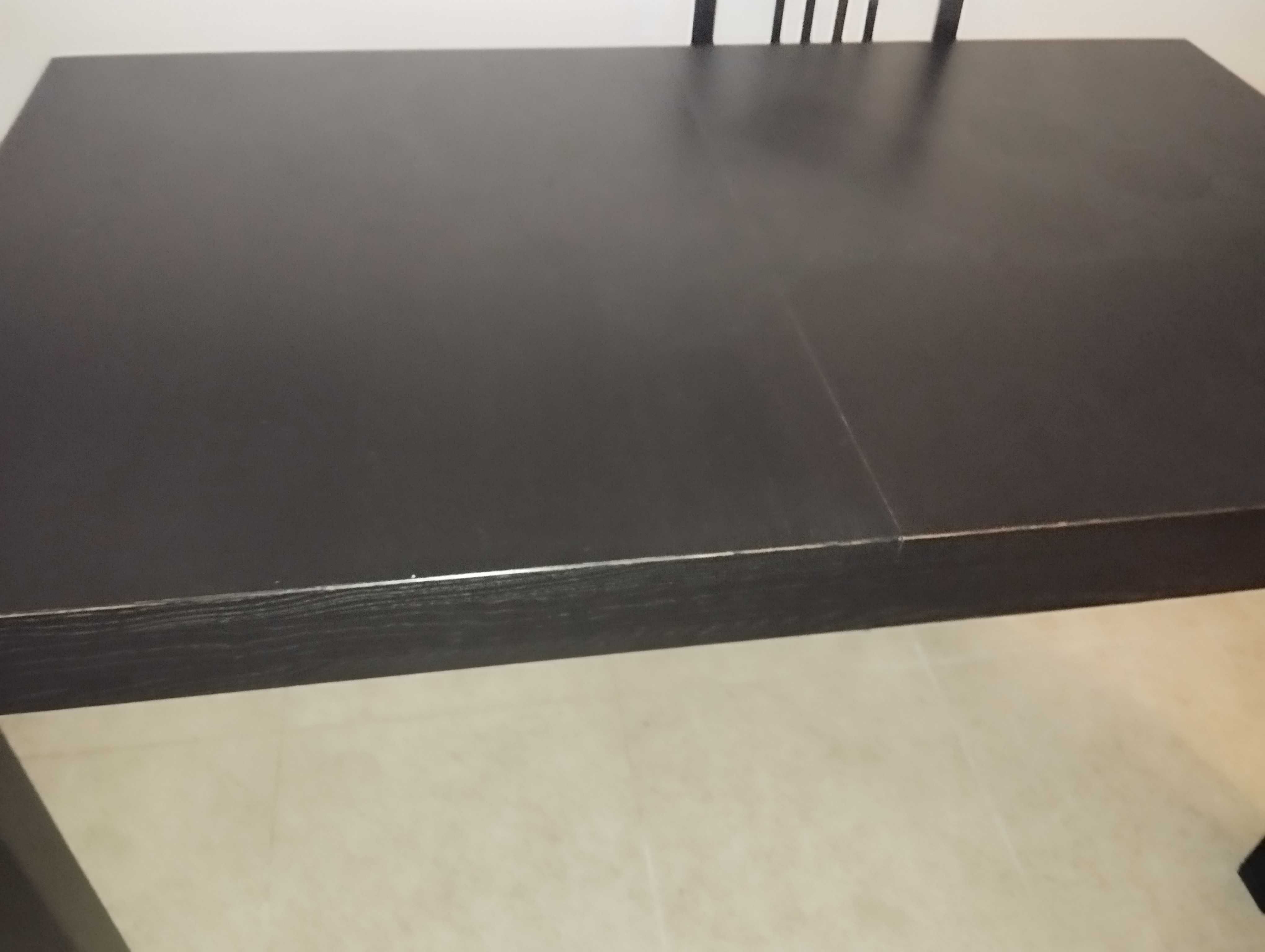 Mesa de sala extensível