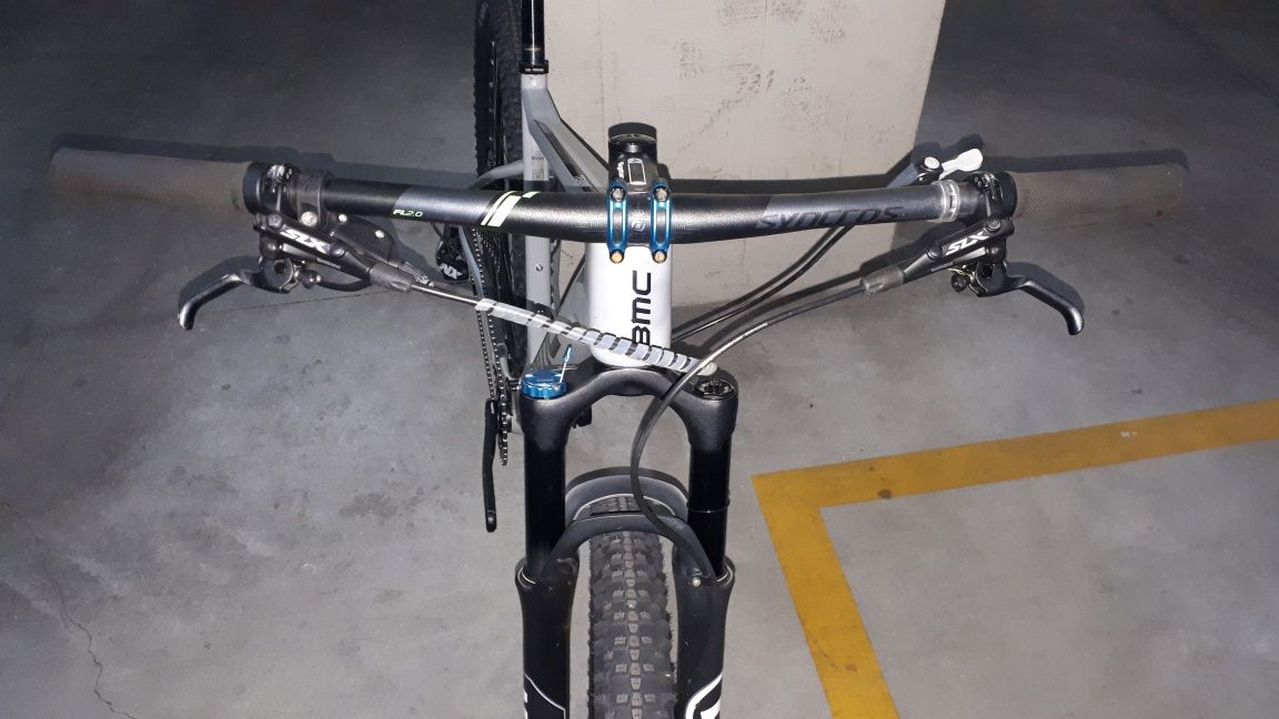 Bicicleta BTT 29" BMC Team Elite 02 carbono