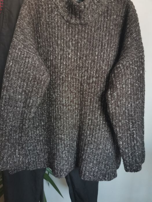 Sweter damski z wełną oversize