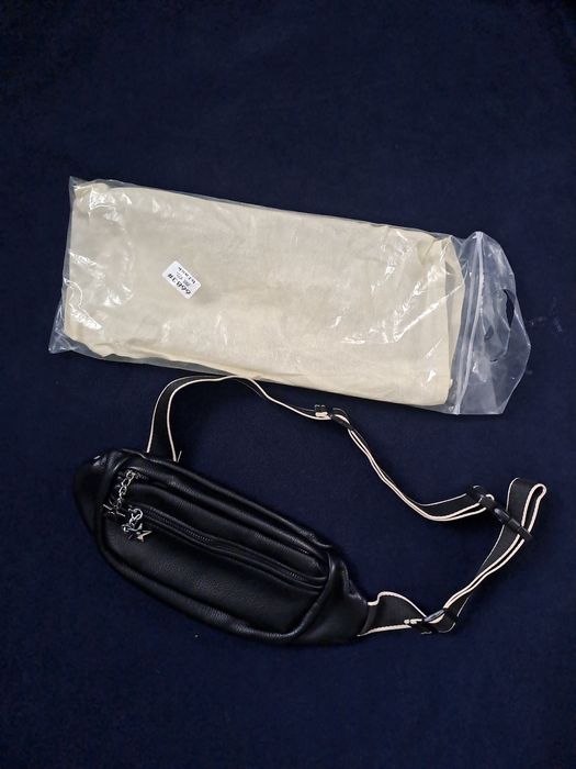 Шкіряна жіноча бананка