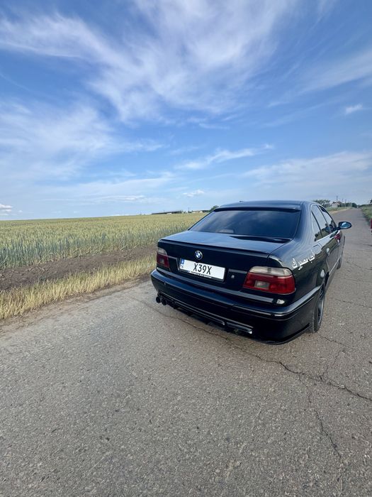 Bmw. e39  m52b25