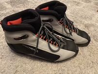 Buty narty biegowe FISCHER roz.40 SNS