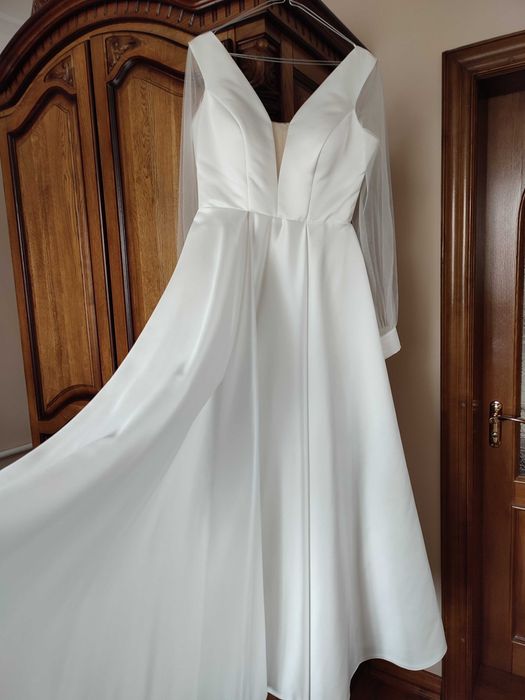 Продам весільну сукню або здам в оренду