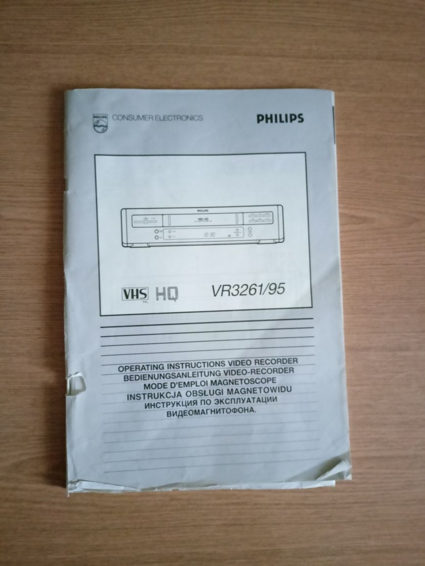 Instrukcja obsługi magnetowidu na kasety VHS Philips VR3261/95