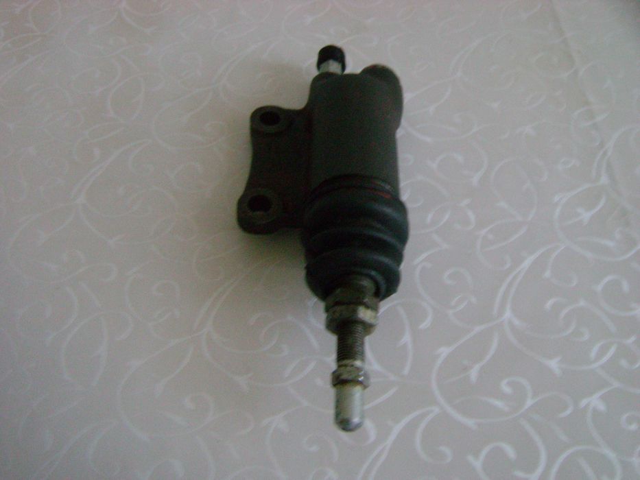 Циліндр зчеплення (сцепления) робочий ГАЗ-24 Волга