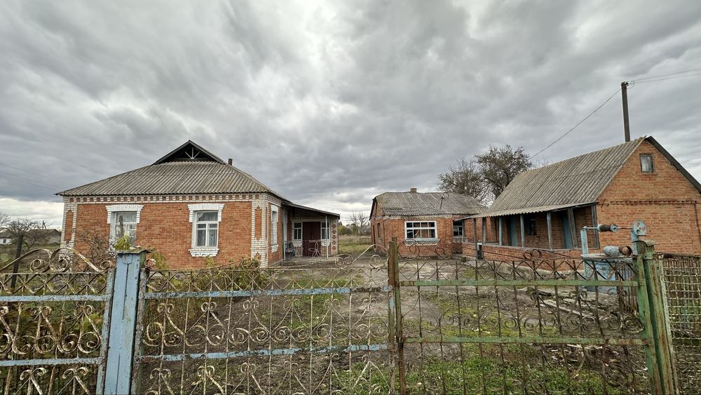 Продаж приватного  будинку