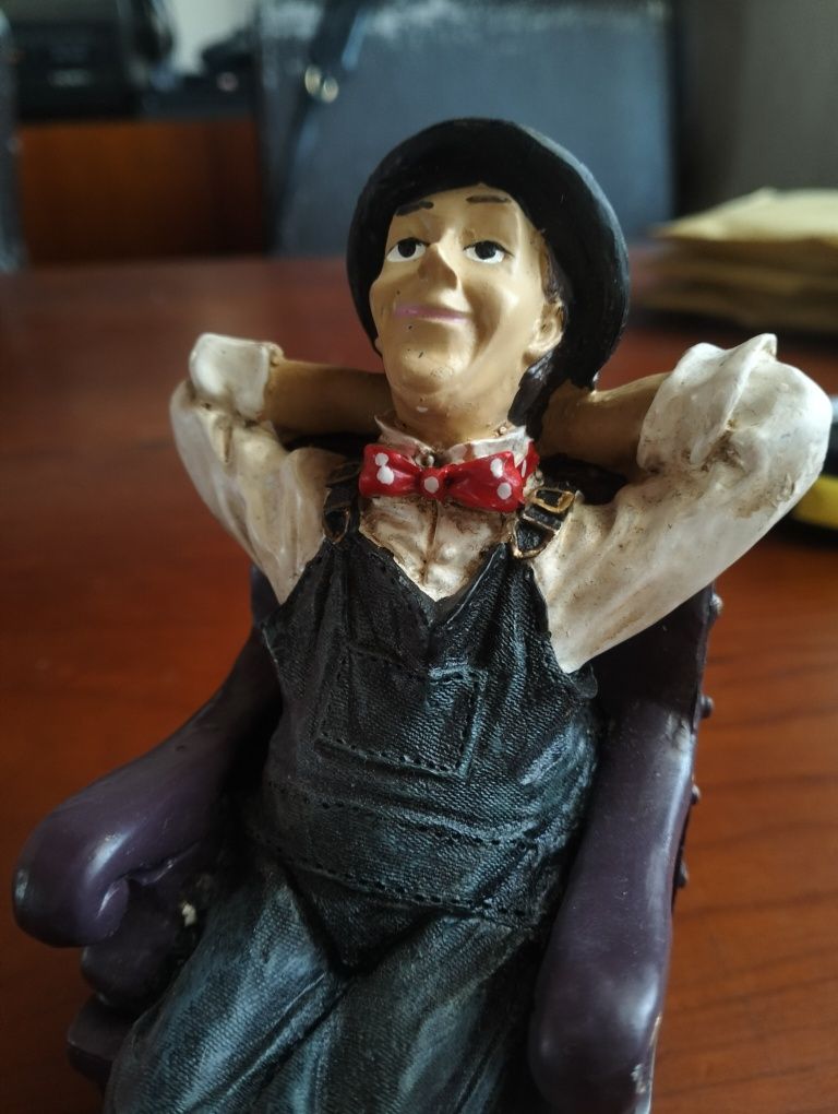Figura em resina Stan Laurel