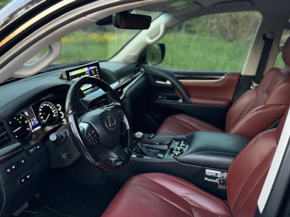 Продам Lexus LX450d