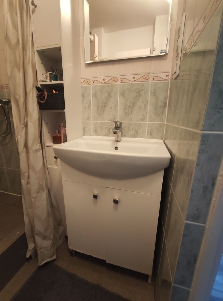 Zestaw mebli łazienkowych  + umywalka cersanit i bateria