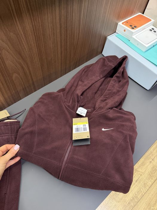 Жіночий спортивний костюм Nike therma Ace marymax 044garden jordan