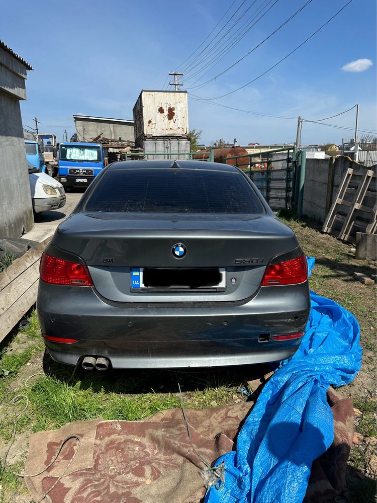 BMW 530i 2006 газ бензин