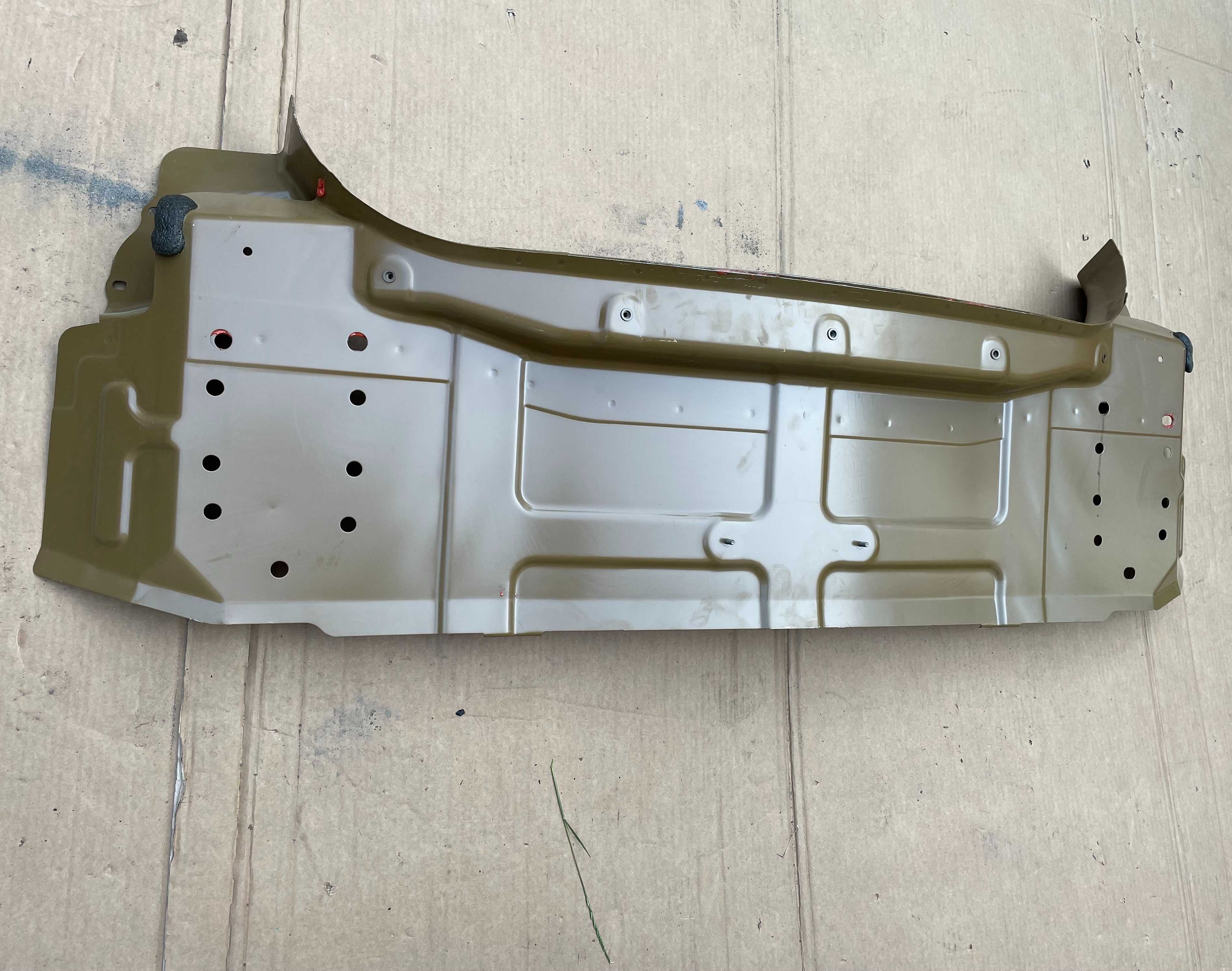 Tesla s Панель задня 1021719-s0-a Панель задняя Tesla ms Нова