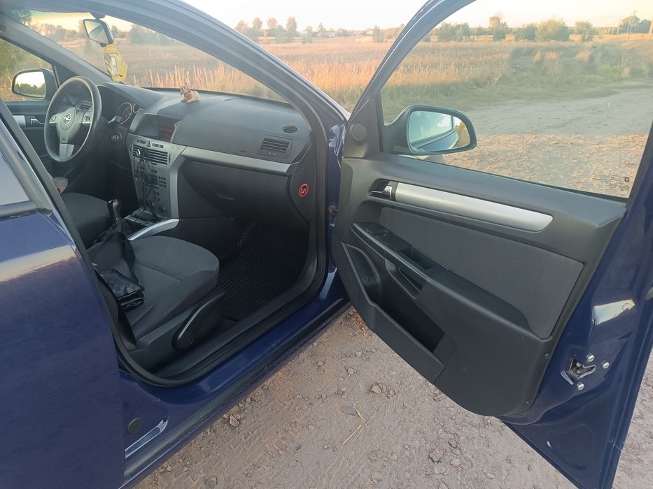 Продам Опель Астра Н