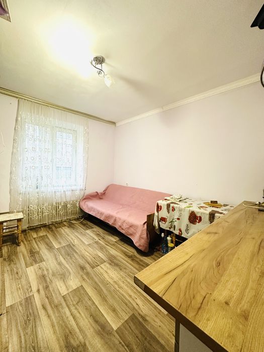 Оренда кімнати у гуртожитку