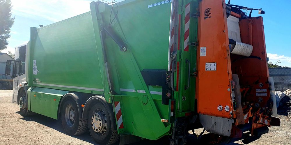 Śmieciarka Mercedes Benz Econic Faun Variopres