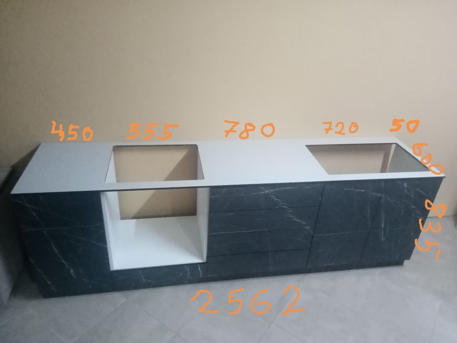 Кухня 2562*835*600