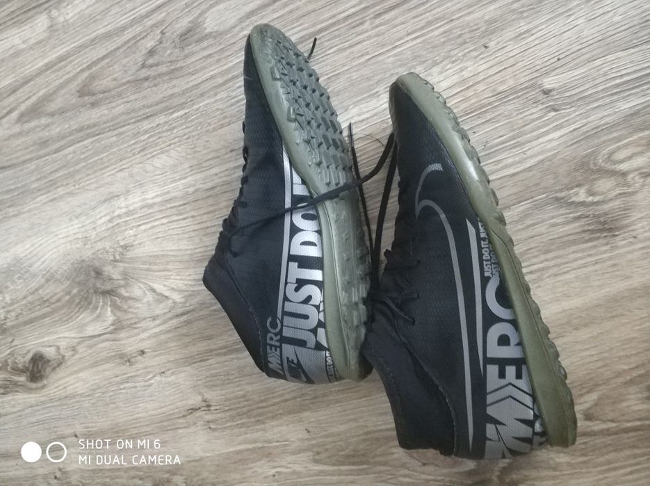 Turfy Nike rozmiar 40,5