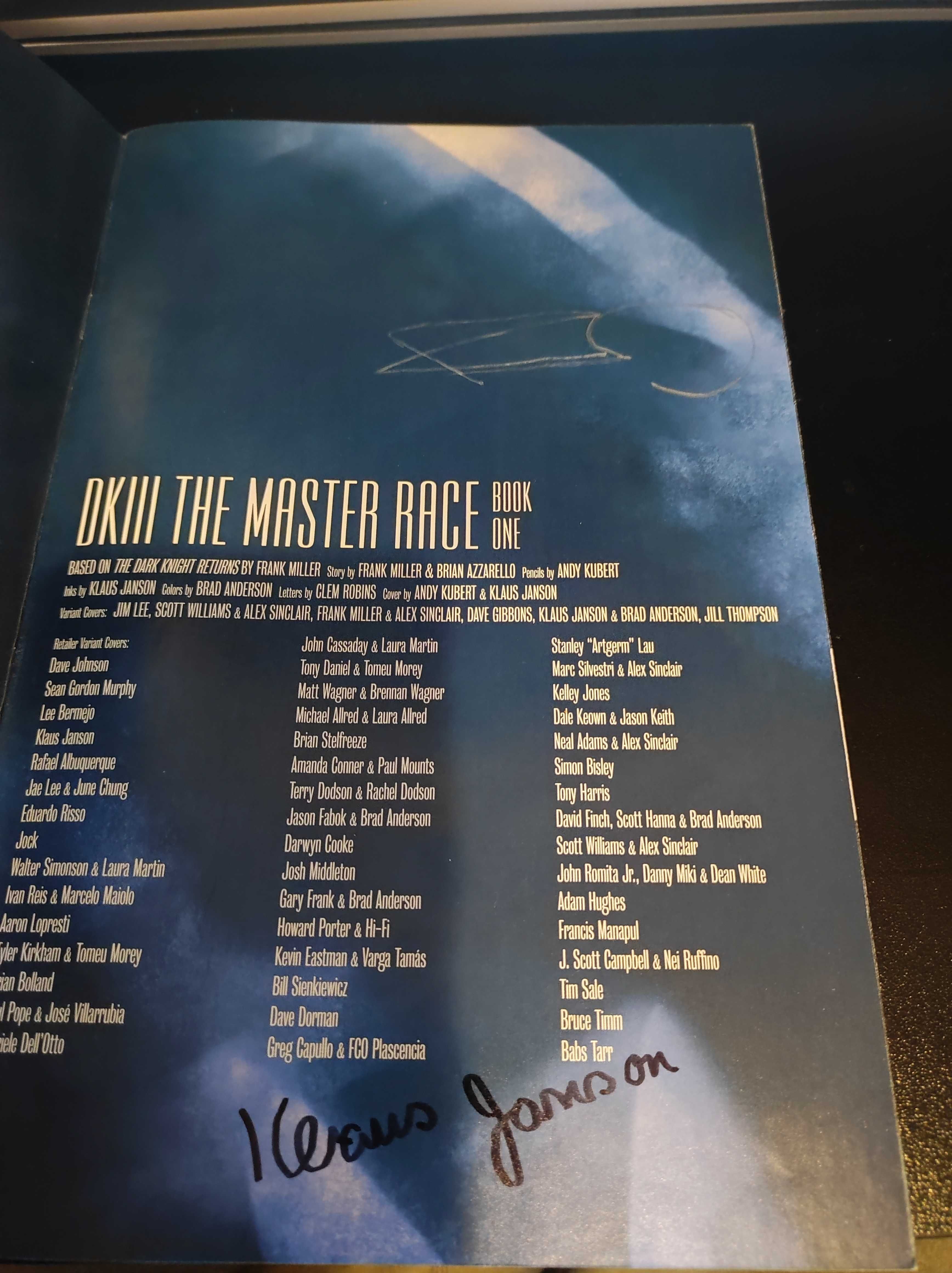 DKIII The Master Race #1 assinado por Frank Miller