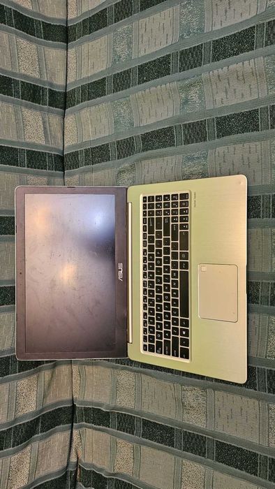 Asus VivoBook Pro N580GD i7-8750H 256GB Złoty GTX1050