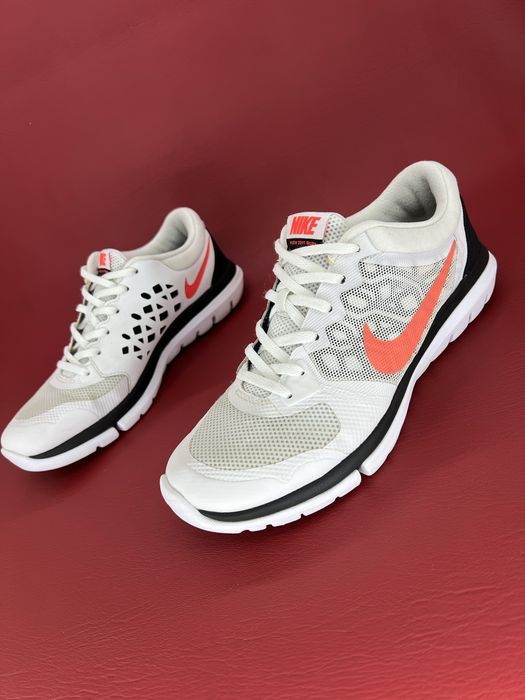 Кросівки 38,5р.  Nike Flex 2015 Run