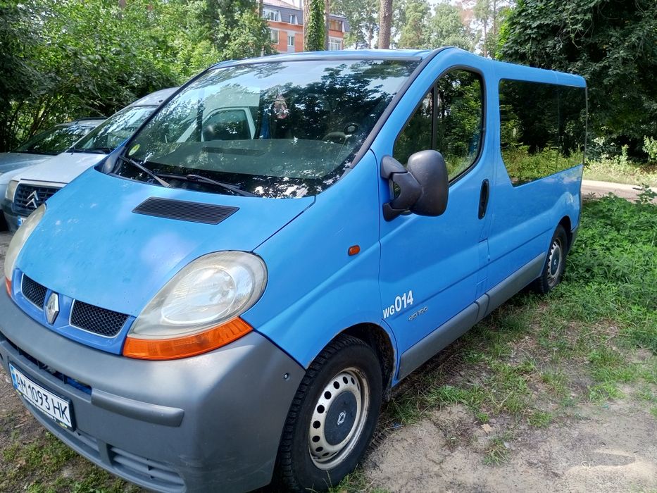 Рено трафік пасажир