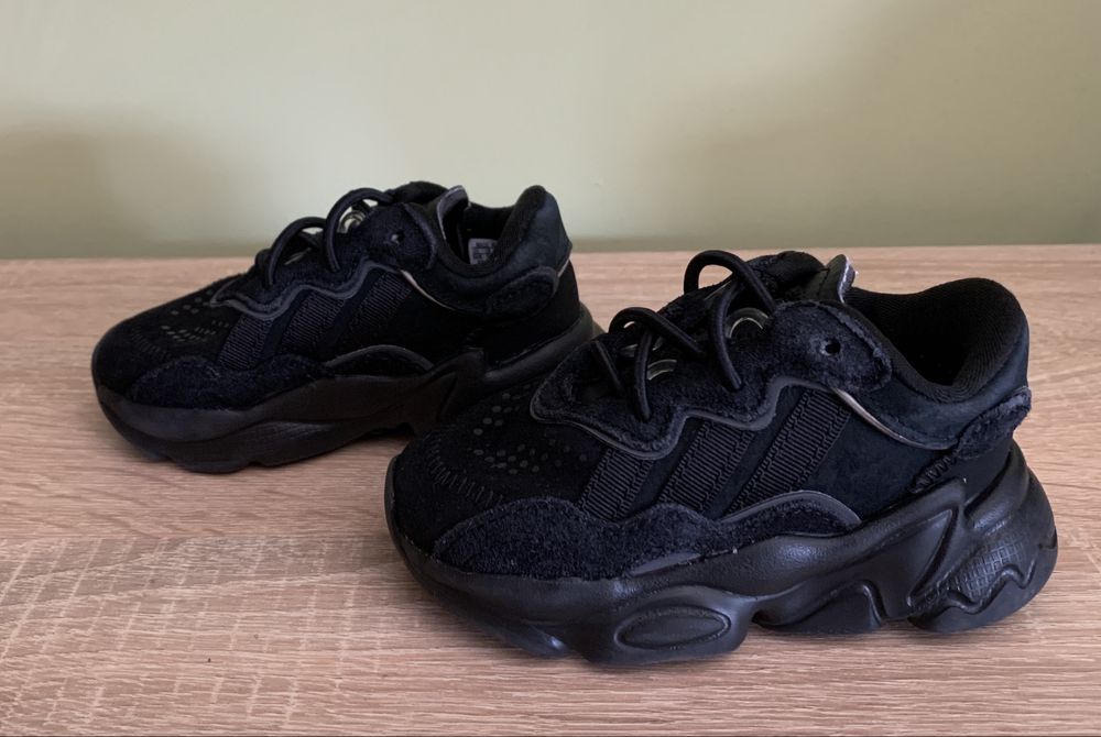 Детские кроссовки adidas nike