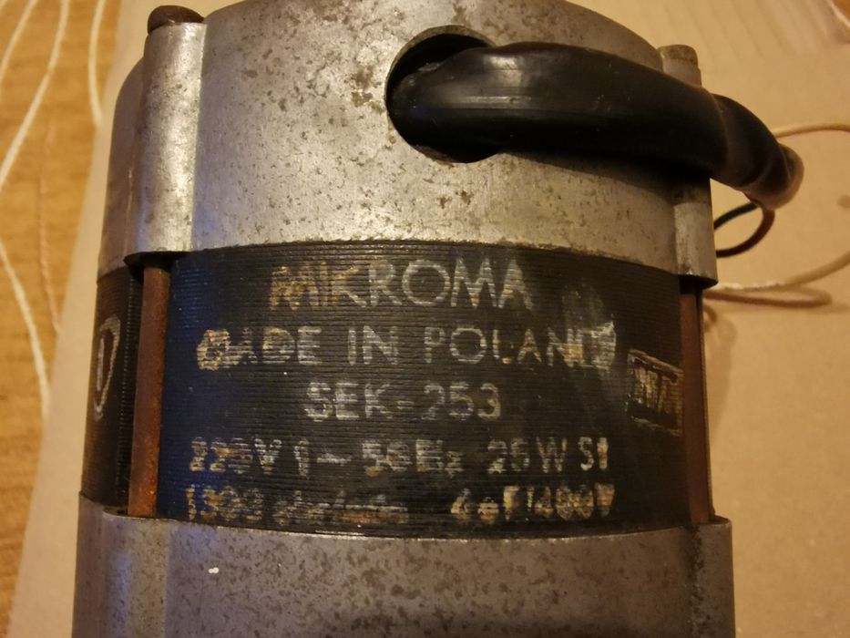 Silnik wentylatora przemysłowego Mikroma SEK-253