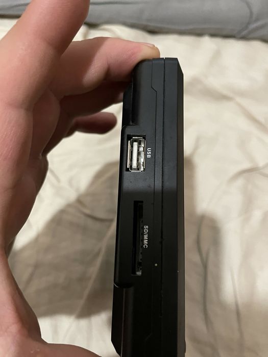 Продам телевізор в авто