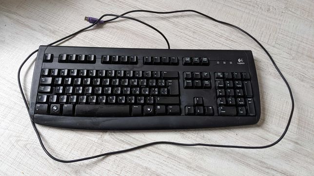 Клавіатура Logitech DeLuxe 250