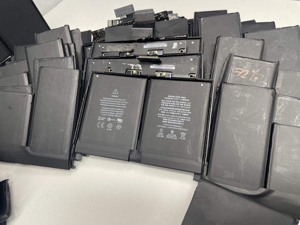 Акумуляторы Macbook Pro, Air БУ Оригинал