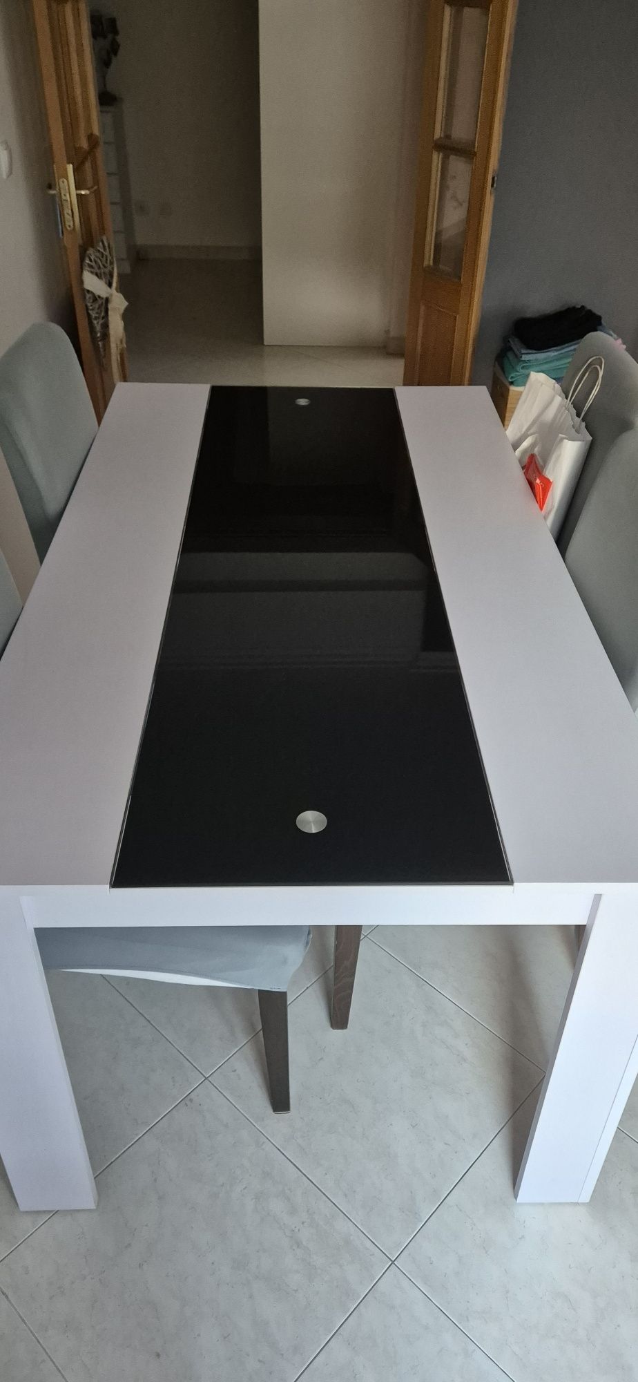 Mesa sala branca