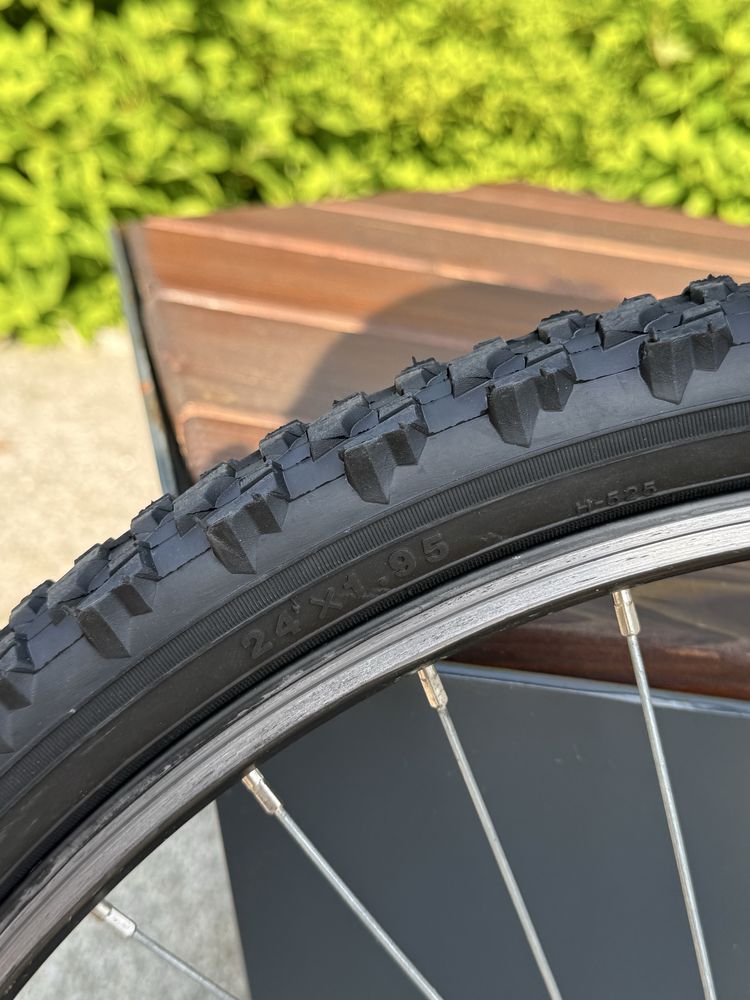 B’Twin Rockrider 500 24
