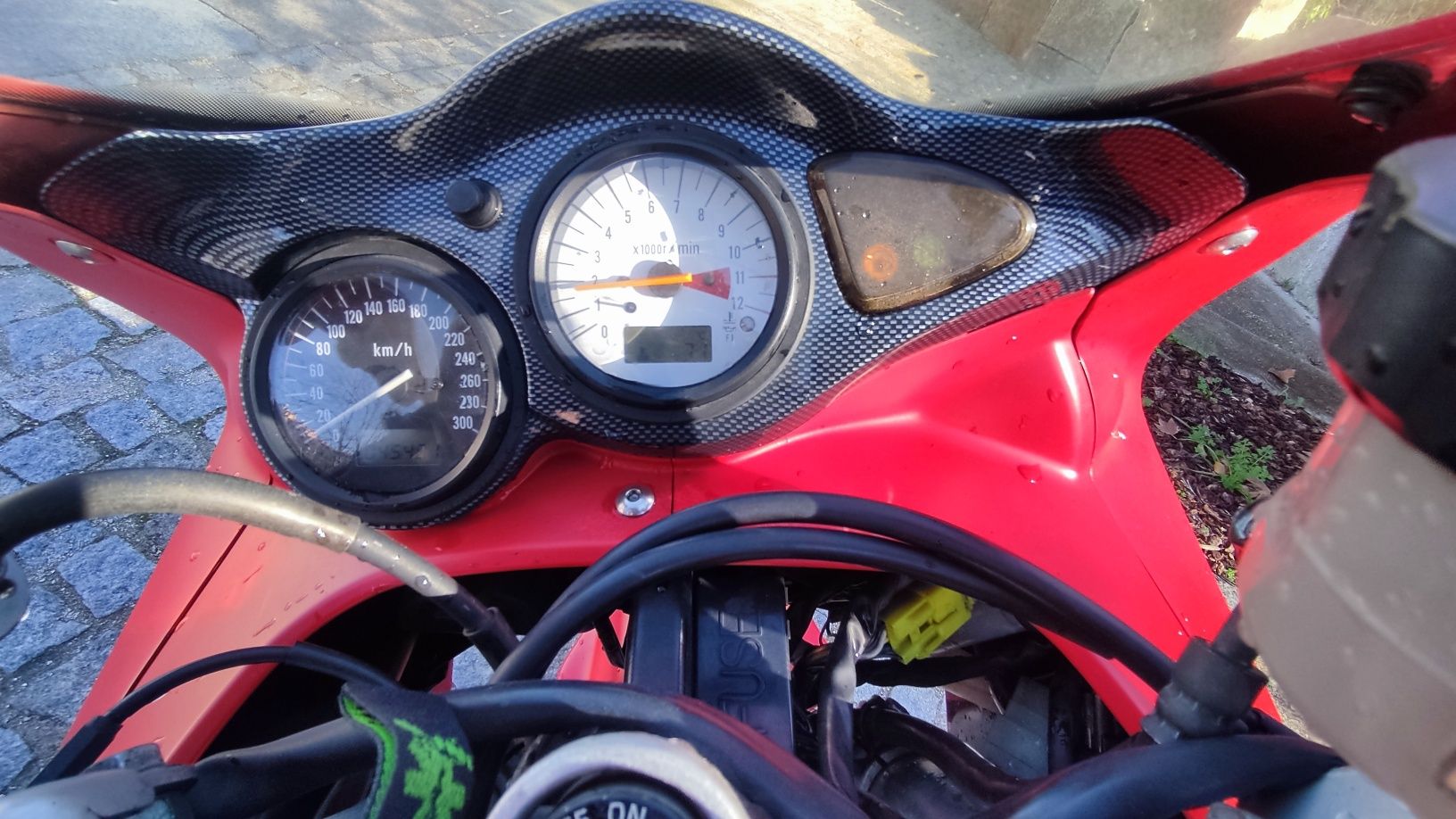 Moto Suzuki TL 1000 S