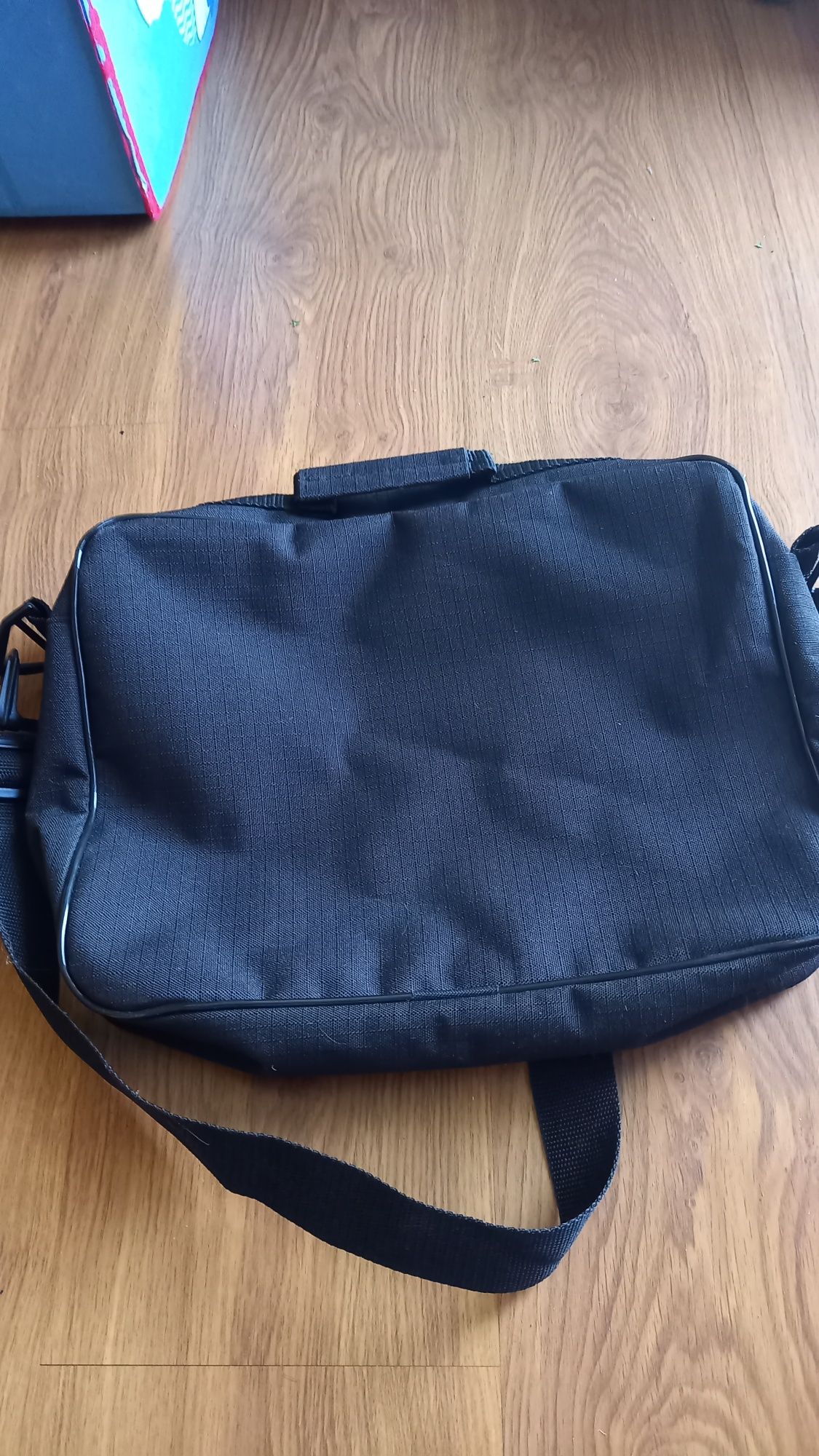 Torba na laptopa dla dziewczynki