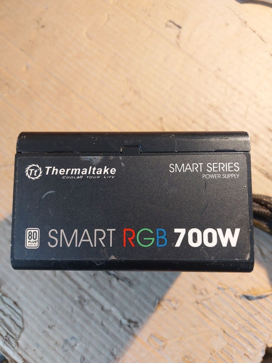 Блок живлення для П.К TERMALTAKE SMART RGB 700W