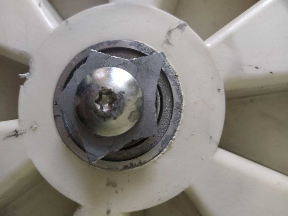 Б/У Бак 105180 в сборе на стиральную машину Indesit, Ariston