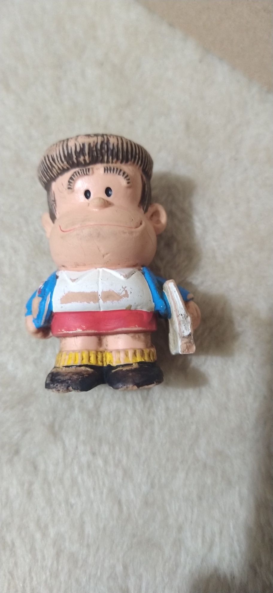 Boneco PVC da coleção da Mafalda