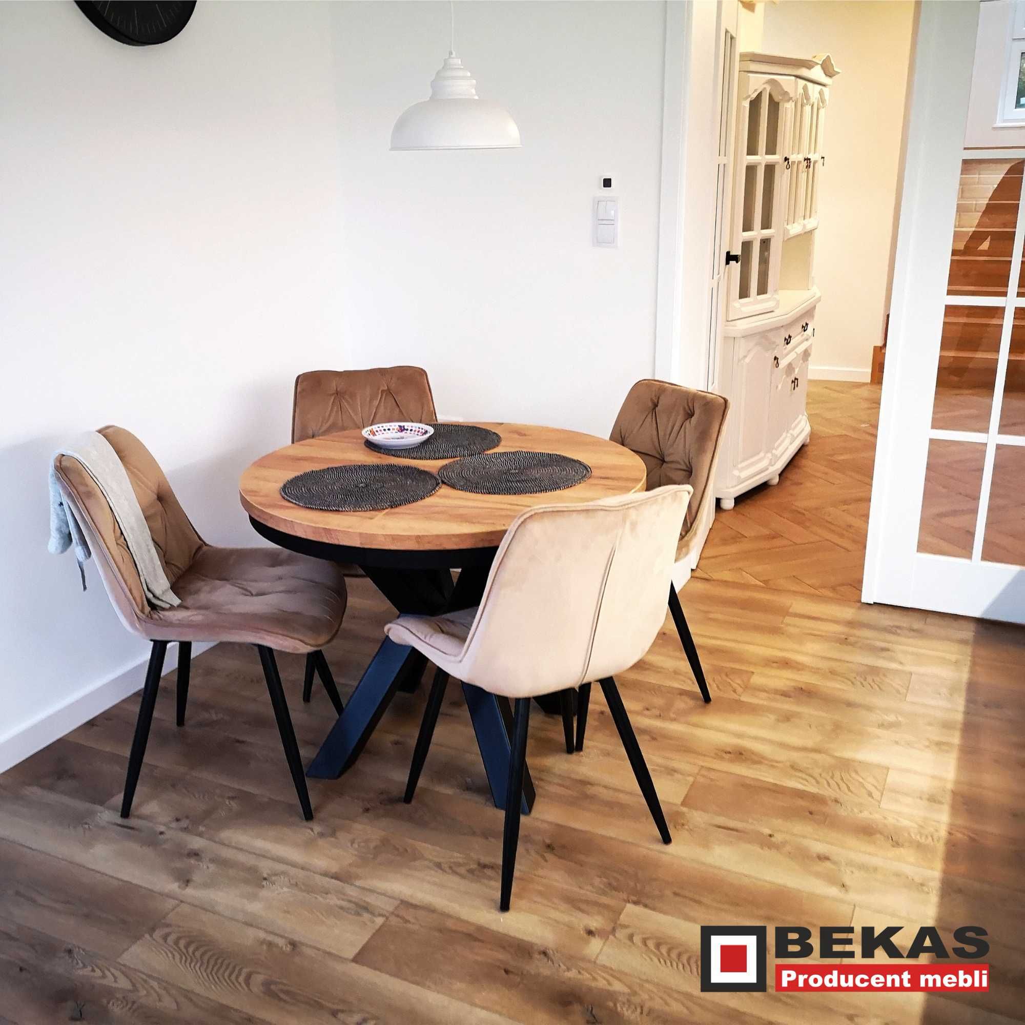 Promocja Prześliczny Kredensik 123 Dębowy Front Korona Producent BEKAS