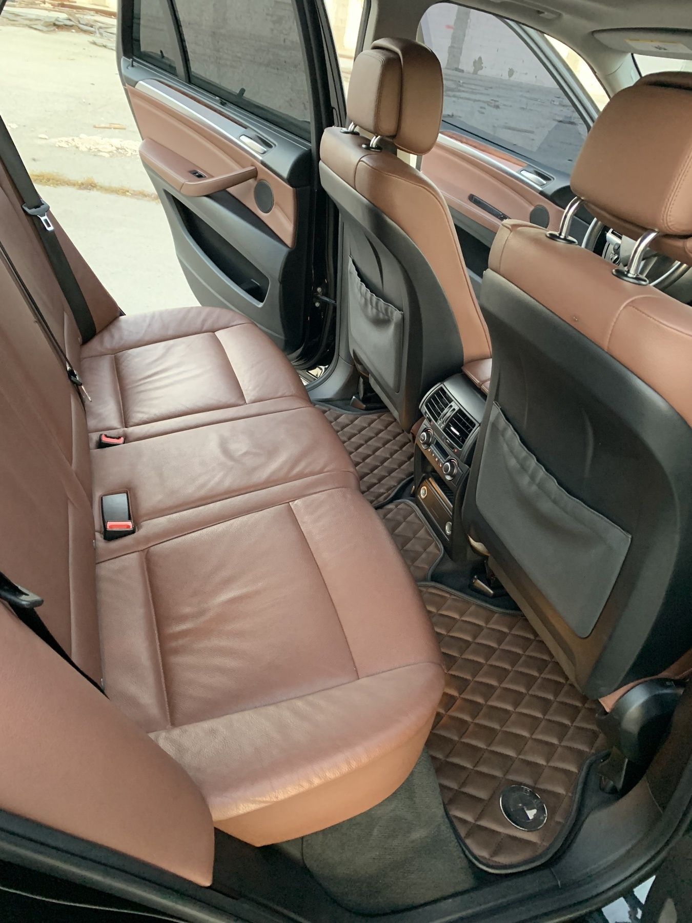 Продам BMW X5 е70 Biturbo