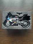 Колекційа модель мотоцикла BMW S1000RR 1:12