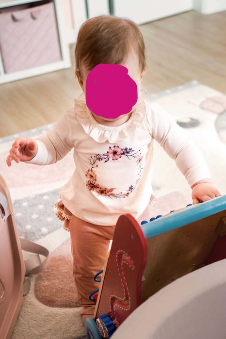 Bluzka dziewczęca z kwiatkami rozmiary 80, 86