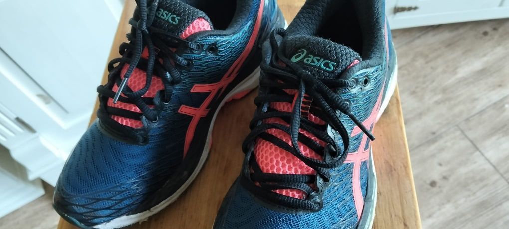 38 Asics gel-Asics gel -nimbus 18 FluidFit adidasy do biegania 
super